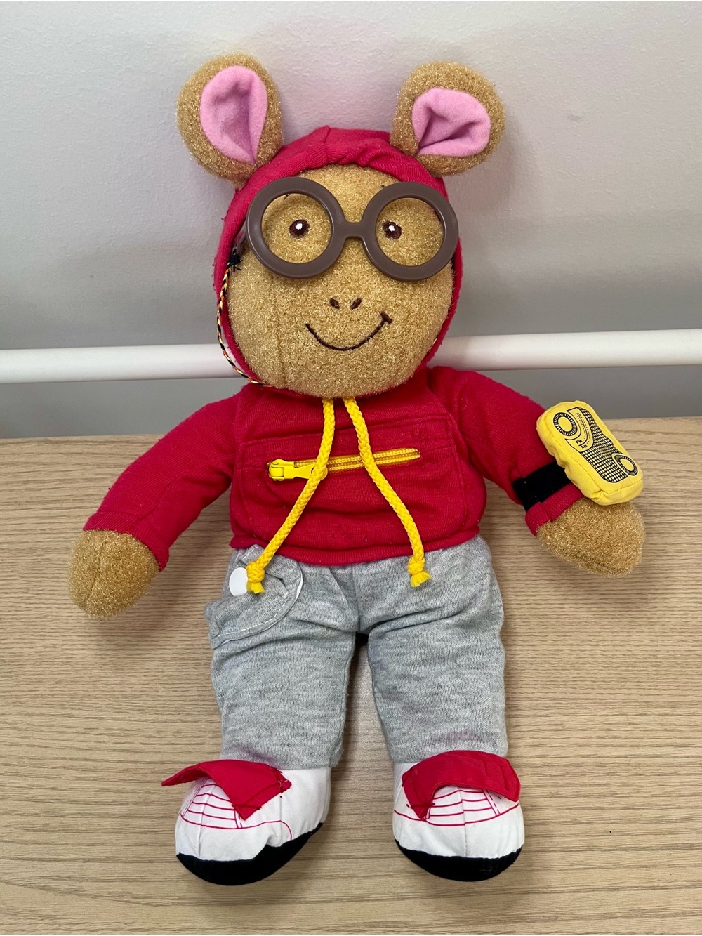 Vintage 1996 Playskool Dress Me Arthur Plush 15 Inch Glasses Radio Zipper Snap